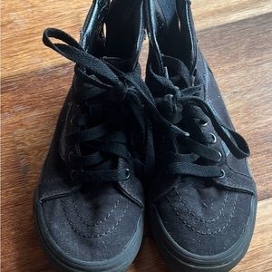 Black vans sk8 hi
